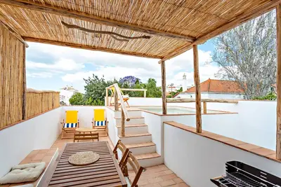 Image de Maison de vacances 'Casa Dos Avos' avec piscine privée, Wi-Fi et climatisation