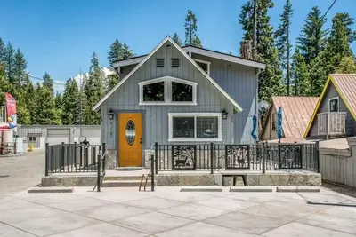 Image de 3br Cabin in the Heart of Shaver