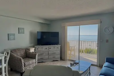 Image de Seacrest 309 2 bedroom 2 bath gulf-front condo