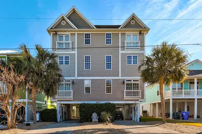 Image de Welcome to Jack's Beach House – The Ultimate Carolina Beach Escape!