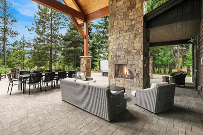 Image de Suncadia's Premier 7br Estate! 5 Mstrs*6. 5ba*Hot Tub*Fine Outdoor Living!