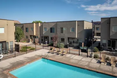 Image de Entrada 635 | Pet Friendly I Pool & Hot Tub I Garage