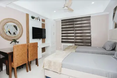 Image de 04dmp Beautiful and Brand New Condo Next to Mactan Newtown 04d