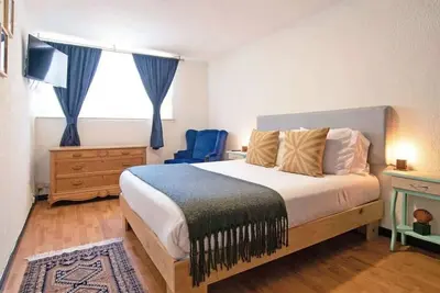 Image de 3 Bedroom Apartment nearby Parque Hundido