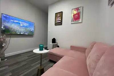 Image de Modern 2br Steps from Times Sqaure