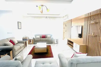 Image de Luxury 2-bedroom apartment with 24hrs light & pool in Lekki phase 1