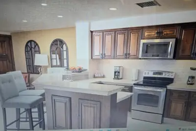 Image de 2-bedroom lock-off at Grand Solmar Lands End in delightful Cabo San Lucas