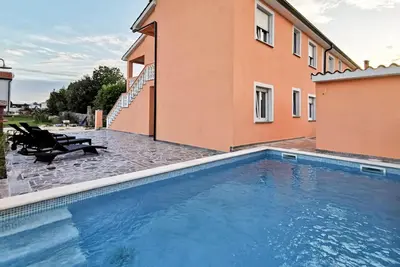 Image de Belle maison à Vodnjan avec WiFi