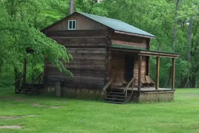 Image de #4, Charming 2-bedroom cabin in superb Beattyville with Ac
