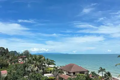 Image de Ocean Front, 1-bedroom Top-Floor Condo in Khanom Beach Thailand