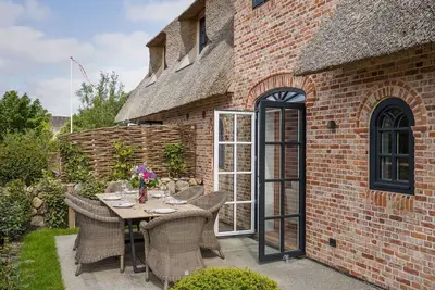 Image de Gardenlodge 2 - new building. Wellness. Thatch.