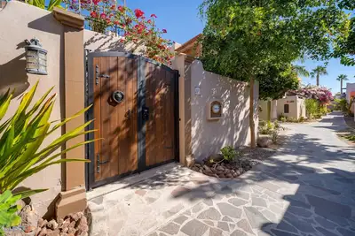 Image de Vacation Rental Experience an unforgettable Mexican getaway at Casa Dos Perros