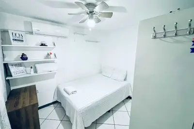 Spacious 3-bedroom apartment with WiFi, Ac in brilliant San Salvador. \n