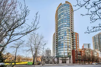 Image de Sweat Condo, Central Location+ One Free Parking!