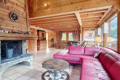 Image de Chalet spacieux 4 chambres avec cheminée, parking et wifi à La Clusaz