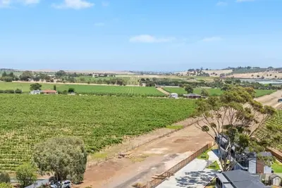 Image de Grenache ~ Villa 1, Vineyard Views, Shared Pool & Wine Country