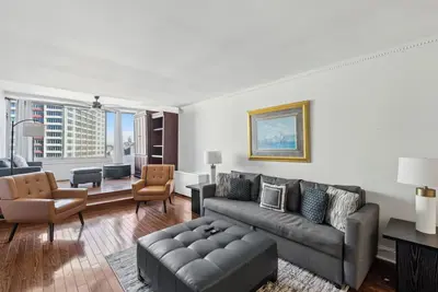 Image de Elegant Serenity: Peaceful 2Bd Home with WiFi, Ac and Free Parking