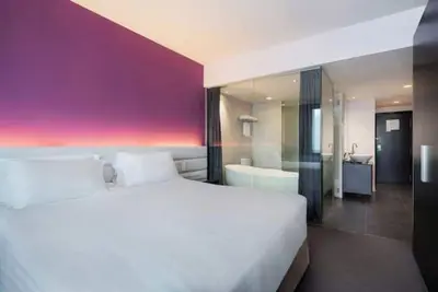 Image de City Center Premier Club King + Breakfast /Access.