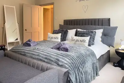 Image de 3-Bed gem in the heart of Bath with Bath Abbey views. Sleeps 8