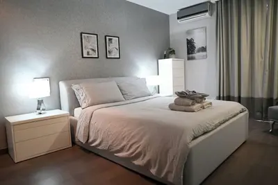 Image de 1 cosy & modern bedroom Apt, with WiFi, Ac