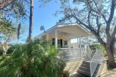 Image de Charming 1-bedroom cottage in Ramblers Rest Resort Venice Fl
