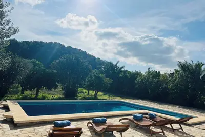 Image de Villa with pool and beautiful mountain views