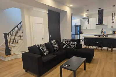 Image de Charming 4-bedroom house with WiFi, Ac in superb Chicago Chatham