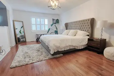 Spacious 4-Bed Home in Brampton! Perfect for Large Families\n