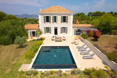 Image de Bastide Giens Proche Plage