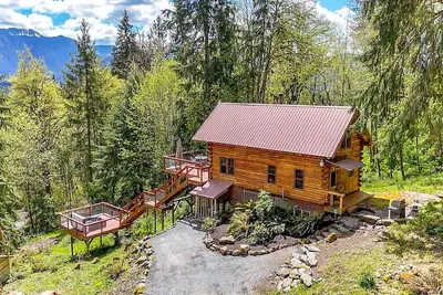 Image de Tranquil & Private 2-Bdrm Cabin w/ Hot Tub