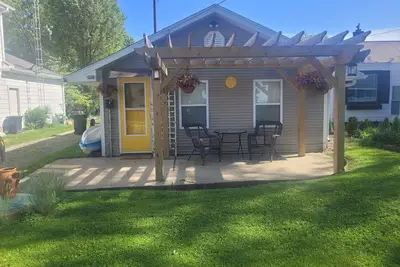 Image de Pergola Place - Lake Access, 2 Bedroom, Sleeps 5, Pet Friendly