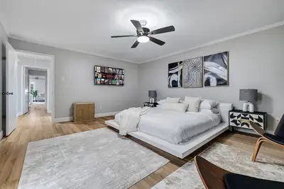 Image de Highland Park/ North Park Mall Modern Stay Oasis