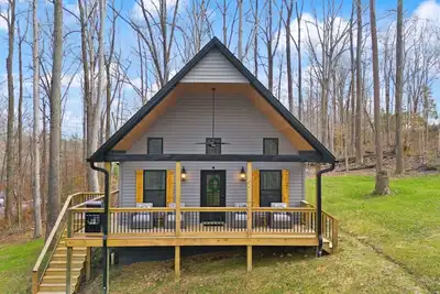 Image de Spacious 3-bedroom house near Nolin Lake\/Mammoth Cave, WiFi, Grill, Fire Pit!