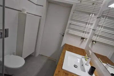 Image de Lovely apartment with WiFi in vibrant Warszawa