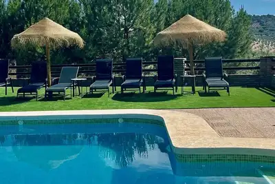 Casa 3 Deseos, Montefrio, Luxury house, very large for 18 people.