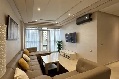 Image de Cozy 2-Bedroom Beachfront Apartment in Tangier with WiFi, Ac, and Luxury!