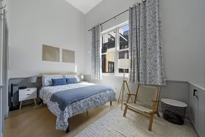 Image de #314 New Historic Downtown Condo