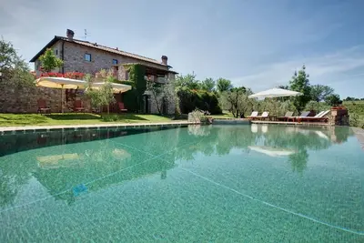 Image de Villa il convento Promoted by WeekHomes. com