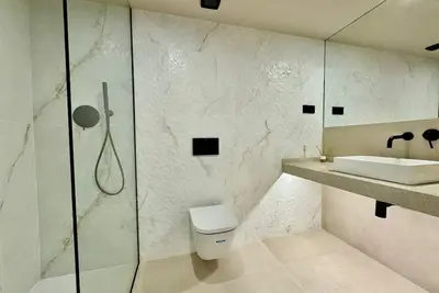 Image de Comfortable and stylish apartment. 3a