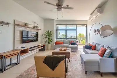 Image de Airy & modern condo with Ac Gym and roof top pool