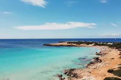 Image de Bininur 28 vicino alla spiaggia, with swimming pool! 4* s