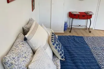 Image de Aux couleurs de Commarin Chambre Blanche