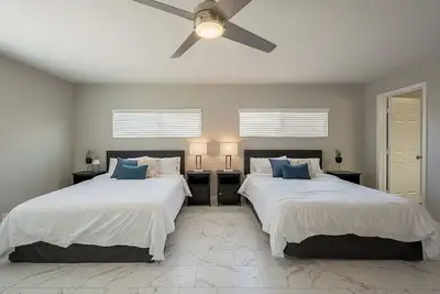 Image de Scottsdale - Remodeled - Pool - Bbq - Putting Green