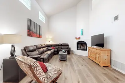 Image de 50% Off Intro Rate @  Riverstone Retreat /4beds