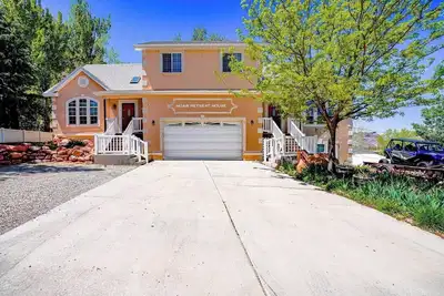 Moab Retreat House - Entire Duplex