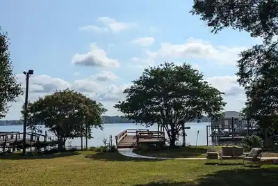 Image de Peninsula Haven on the Lake Entire home in Sherrills Ford, North Carolina
