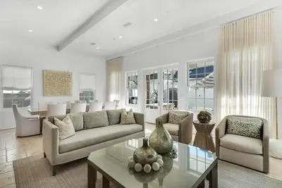 Image de Private Beach Access-Stunning Home-Private Pool-4 bikes