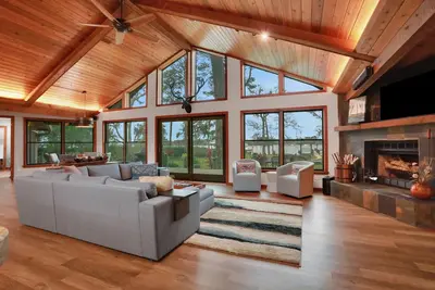 Image de River House with Dock, Waterfront Stunner Sunrise to Sunset