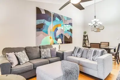 Image de Resort Perks: Condo w/ Private Balcony in St Pete!