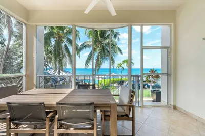 Image de South Bay Beach Club #1 - 2 bedroom 2 bathroom Unit